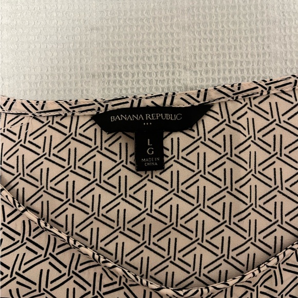 Banana republic tie front blouse large - Picture 2 of 3